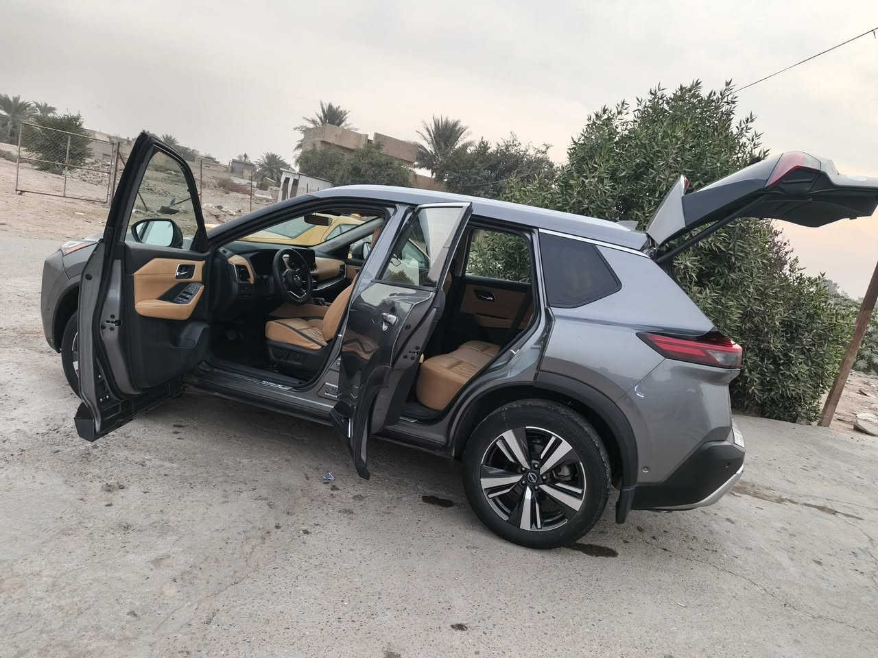 نيسان بلاتينيوم • ٢٠٢٣ • ١٧٠٠٠ كم