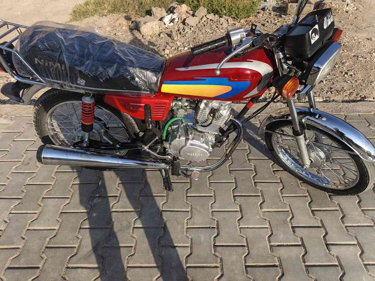 السلام عليكم دراجه 27 للبيع اوراقها نظيفه سعر 700 وبيها مجال شرايد اتصل على الرقم***********
