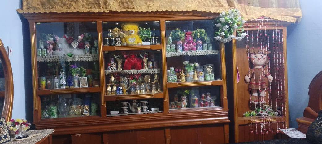 غرفه للبيع سعر 300 نضيفه ومرتبه مكان سماوه وركاء ***********
