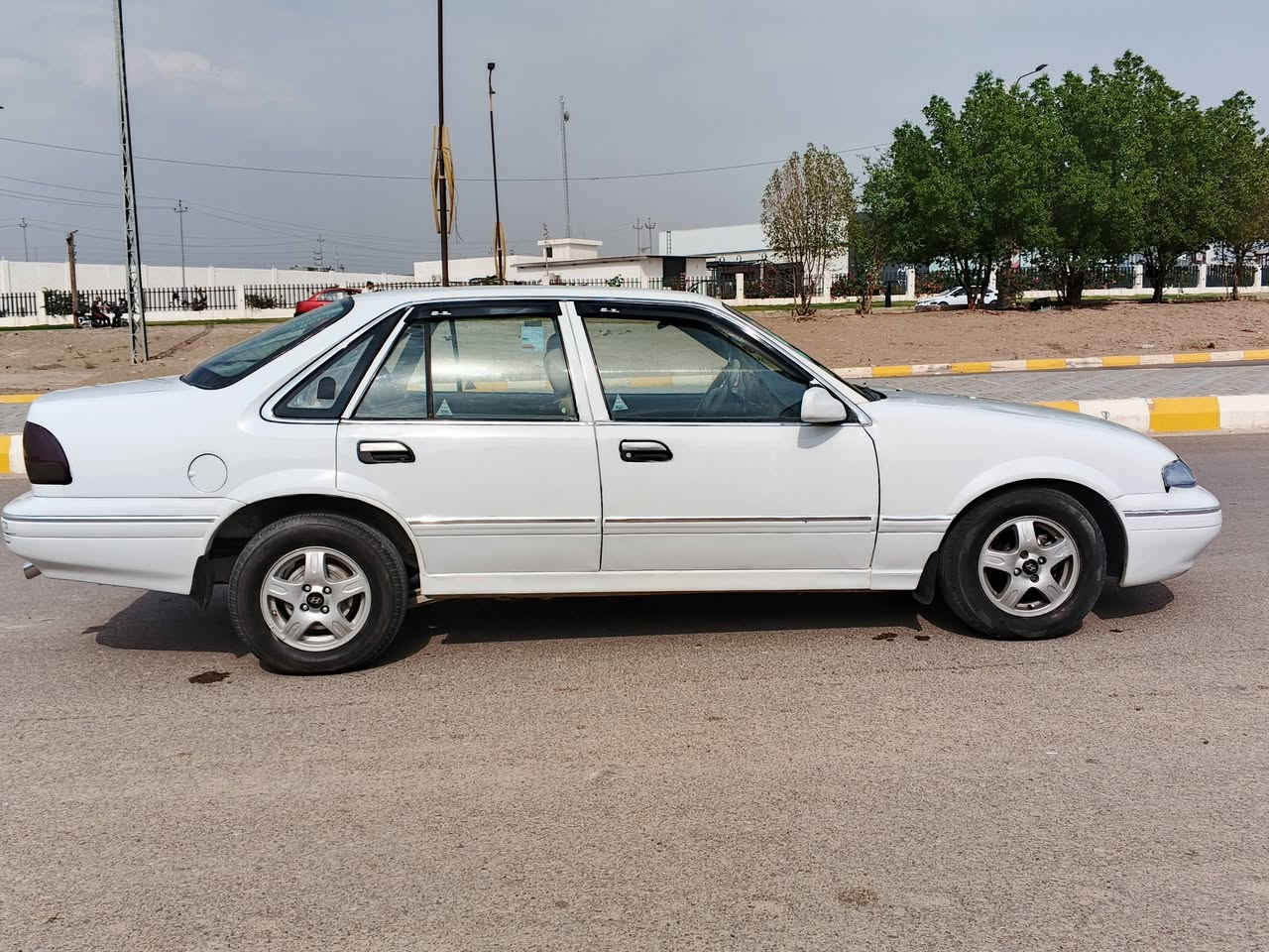 برنس فراشة موديل 1996 للبيع
كير ومحرك مكفولات 
كهربائيات كلها شغالة جام أمامي وخلفي يصعدن وينزلن 
السيارة معمرة جديد محزمة جمالية بدون دواخل 
السعر/ 37 وبي مجال 
العنوان/ الفلوجة 
للاستفسار الاتصال على الرقم ***********
