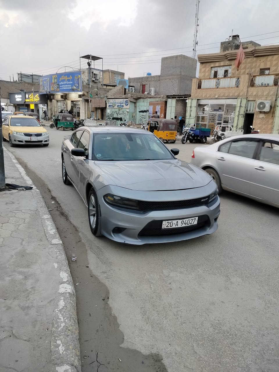 ه سلام عليكم للبيع جارجر 2018 اصل كفاله عامه تخم تاير حدايه امامي خلفي بالكارتون تبريد ثلج مكينه كير اكسن خير من الله صور امريكا بالمنشور وبيه طخه بسيطه الباب وره السايق والباقي كفاله سياره بسمي تحويل ثاني يوم 
بيع او مراوس ب اوباما مكاني الناصريه ***********
