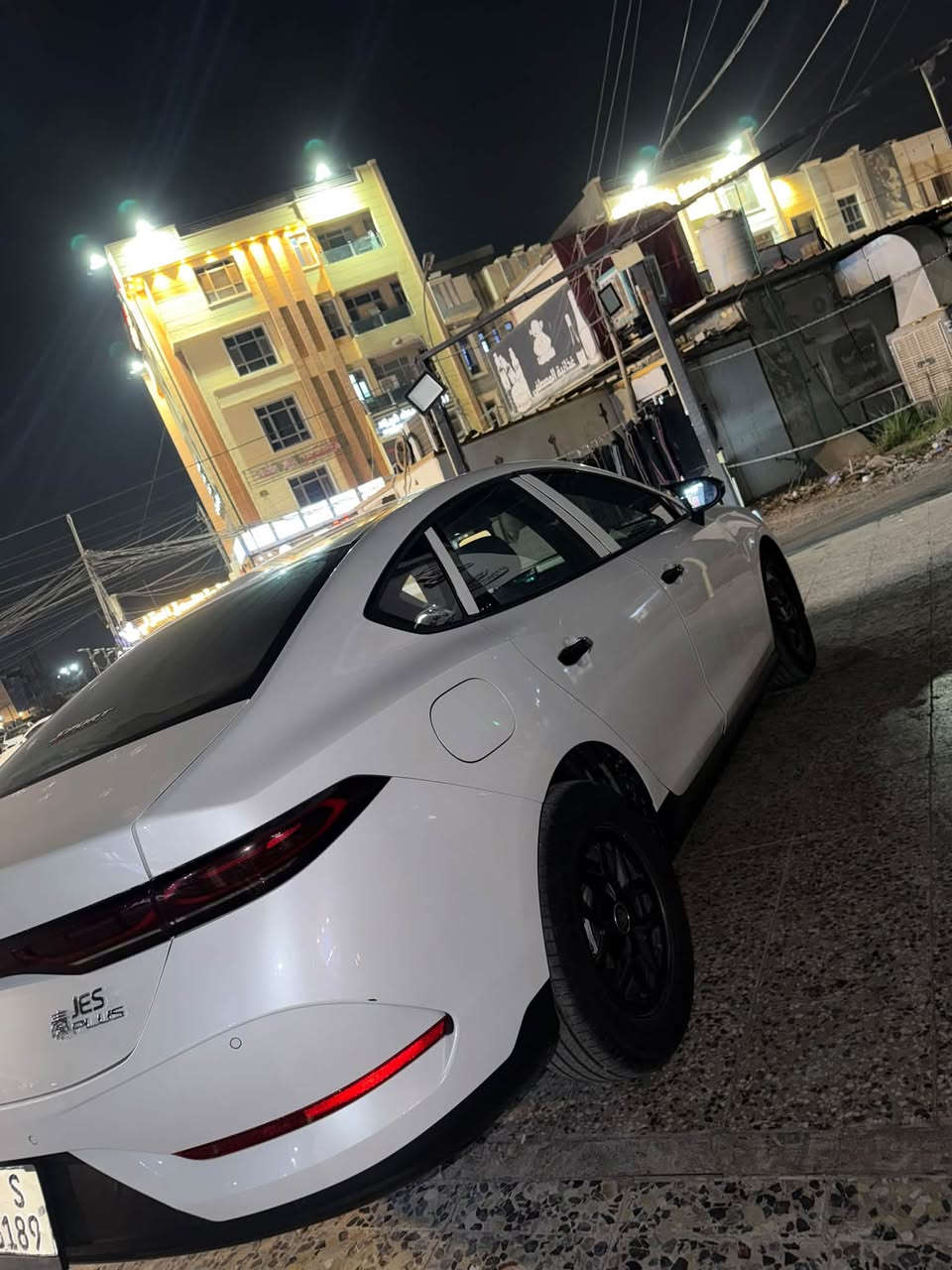 السلام عليكم byd كن بلاص مديل 2025 ماشيه 13 الف الكلي مكفوله كفاله عامه ما عده بارد بسيط بالصندوك فقط والباقي مكفول من كلشي شادلها عازل حراري للجام بيها ترتيبات سكوبات عليها سياره جديده السعر /  20600 وبيها مجال رقمي *********** مكاني بغداد
