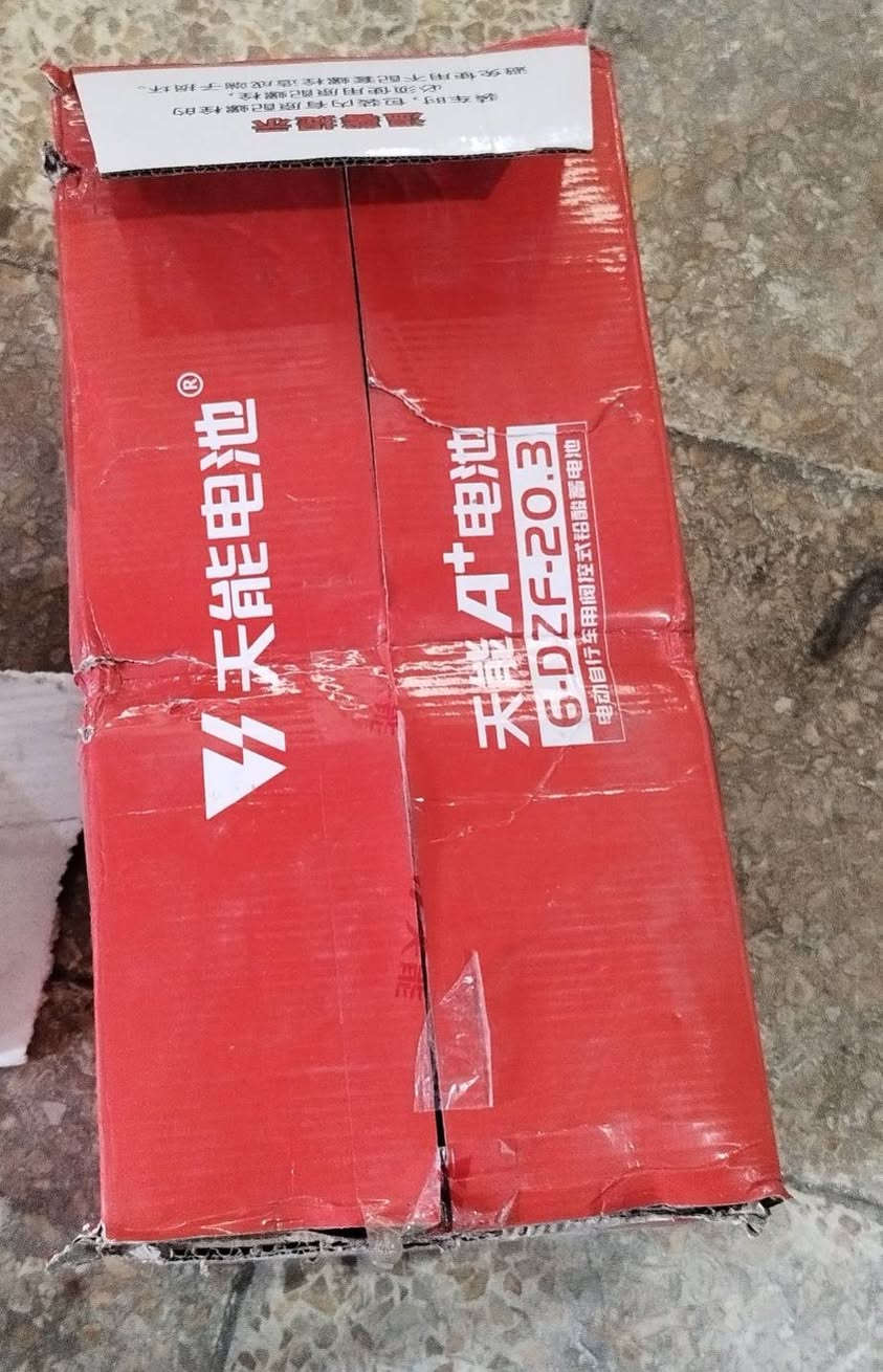 باتريات عدد 6 جدد ...بس اكسباير ..كلهن يقرن فوك ال12
التواصل ع الرقم واتس ***********
