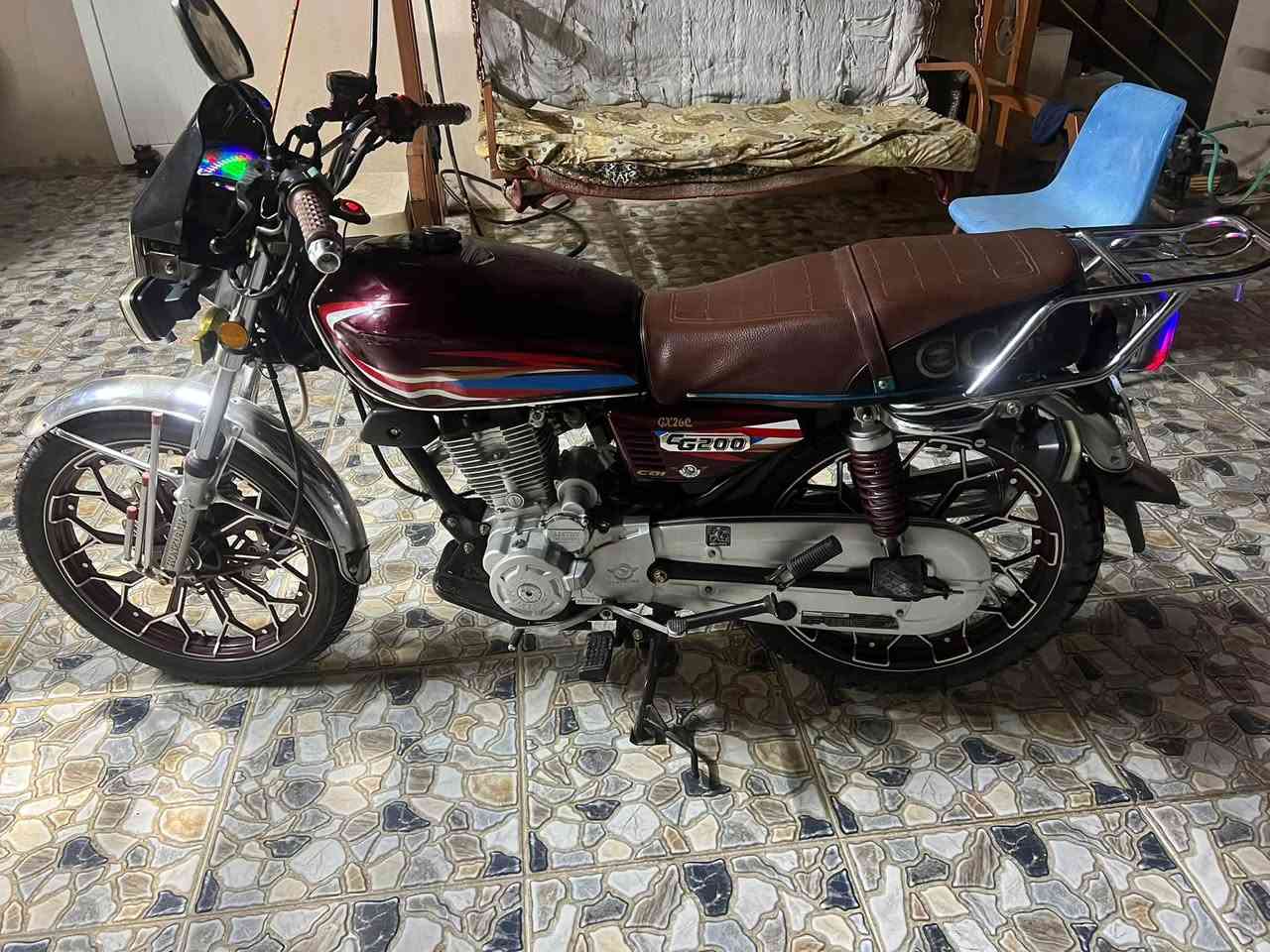 مأطور 5كير محرك 200سعره 725وبي مجال بسيط ***********
