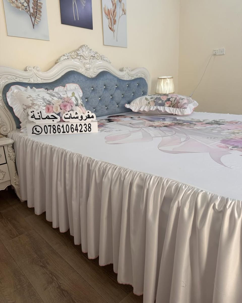 كل هذا الجمال بسعر 25 الف بسسس 🥰🥰

نص مكتوب في الصور:
- مفروشات جمانة ***********