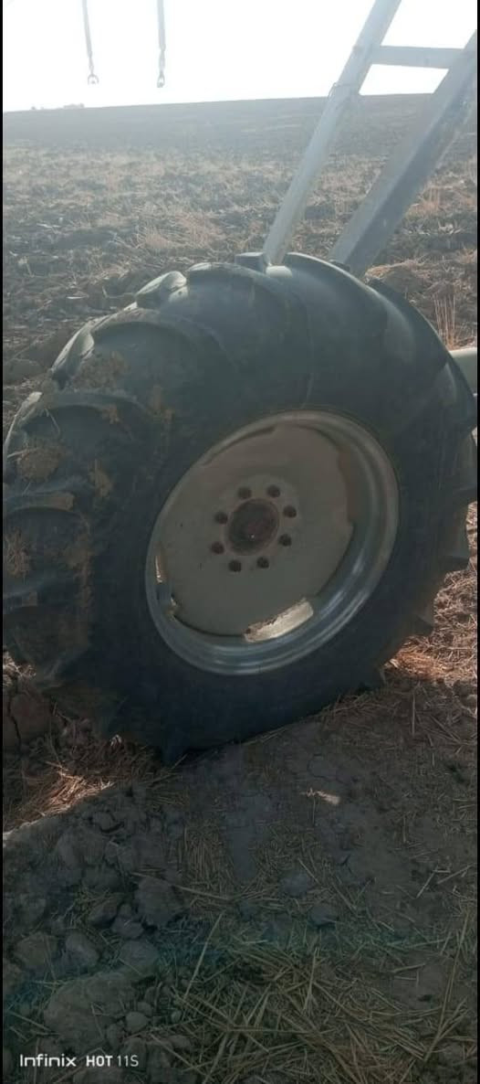 مرشه ٣براج نوع خريف رش سعودي طول برج ٥٤متر طول طايف ١٥ متر مابيه اي نقص شرط نظافة فول وبسعر مناسب...؟ مكان التاجي النباعي ***********واتساب

نص مكتوب في الصور:
- Infinix HOT 11S