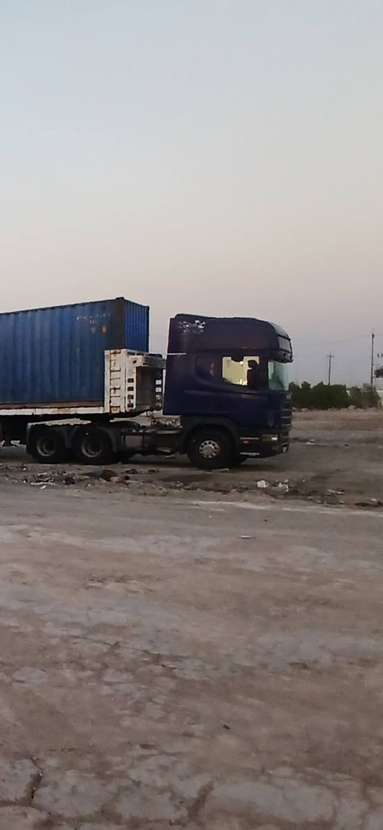 سلام عليكم سياره البيع موديل ٢٠٠٥ سحال بلادي عربانه 4 محاور مربوطه رقم جديد سياره جاهزه الشغل خير من الله الستفسار النتصال على رقم ***********
