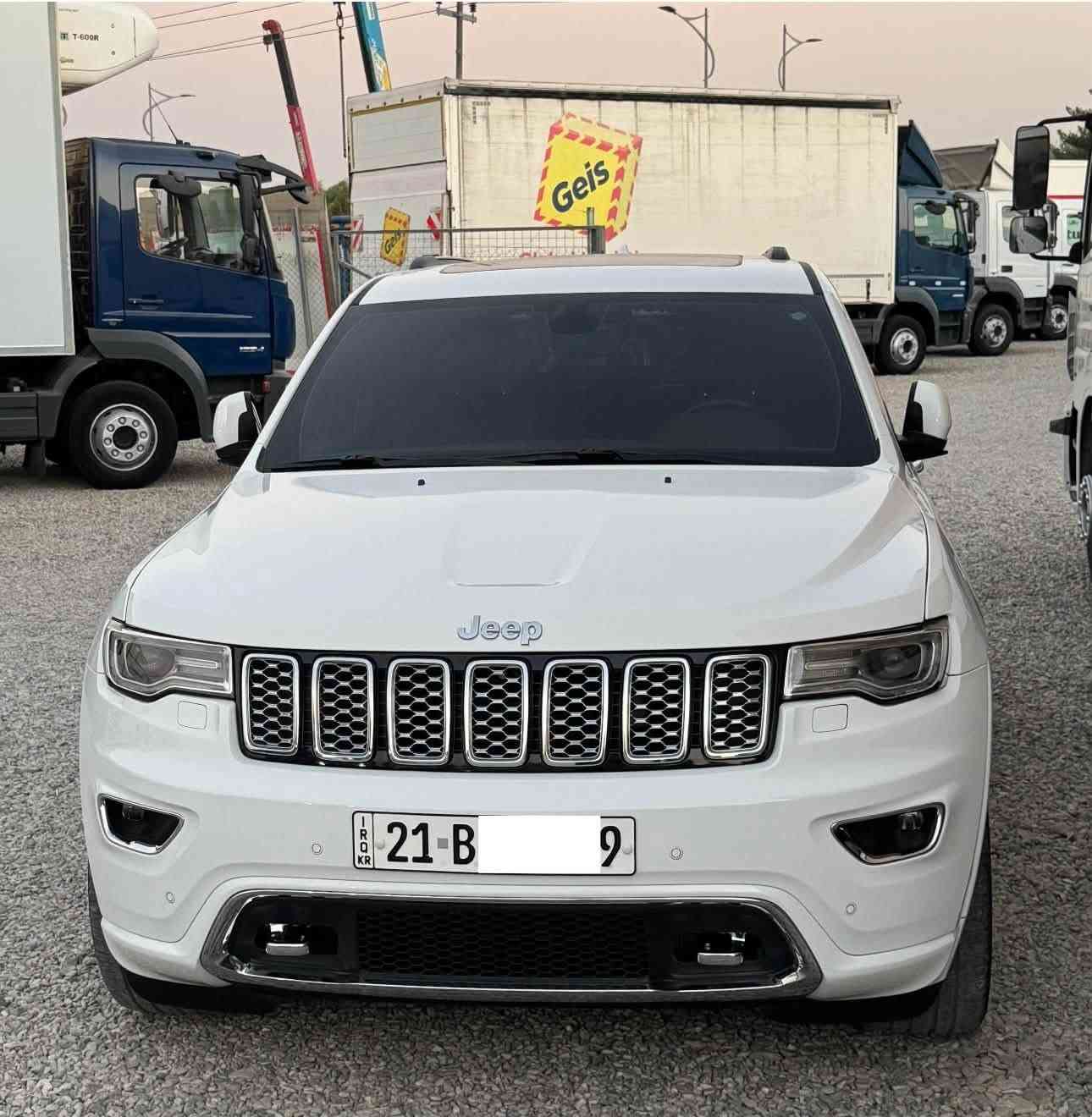 السلام عليكم ورحمة الله وبركاته 
جيب شيروكي صفر شركه ستخدام شخصي معا كتاب تضليل
فئه وڤر لاند مديل 20 ماشيه 75 موصفات السيارهـ فول للأخير 
سنويه 2030 بلاص 3 شاشات ختم تراك هوك فور ويل 
 دبل بنراما سماعات مال أذن وبي ريموت كشن خزن
معا كشن حار بارد وستيرن رادارات من كل مكان نقطه 
عمياء رادار بجام جكات تصعد وتنزل كشنات كامل كهربائي
شفتات بل ستيرن صندوك كهربائي شاشه جبيره بيها مواصفات هواي يرادلها جريده يلا تخلص وسياره لا صبغ لا تبديل فقط بيها مكان واحد بي تعديل بارد غير هاذا الشي مابيها ول باقي كله ضمان أنطيكاها مكاني سليمانيه جناي وتحويل مباشر احولك بسمي السياره وربي يشوف الخير الي تصير من نصيبه سياره تخبل وما يحتاج اكول بنضافتها هيا تسولف الوحدها وتحياتي للجميع وحياكم الله ول سعر انتصل ***********
