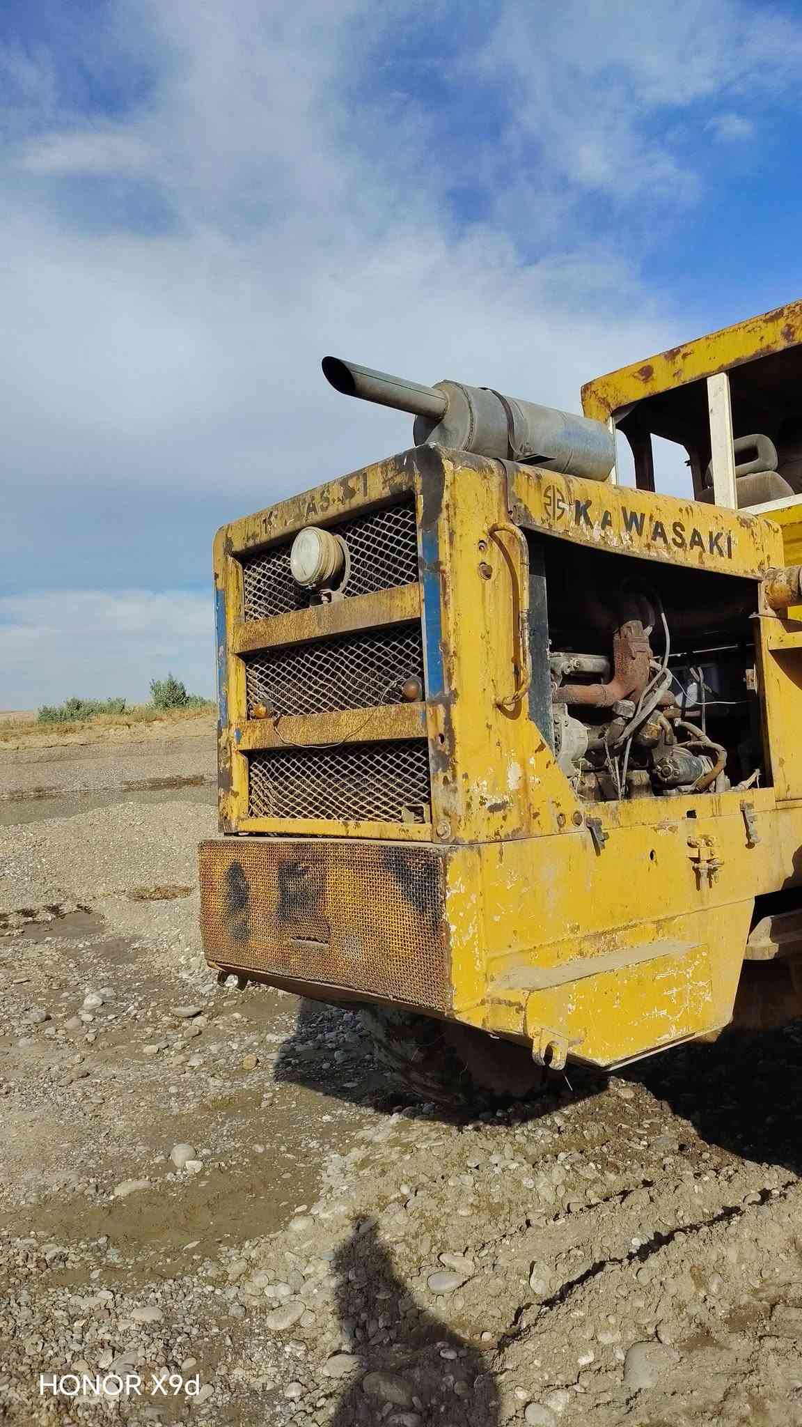 السلام عليكم شفل 70 للبيع موديل 82 جاهز عل شقل *********** اتصل

نص مكتوب في الصور:
- HONOR X9d