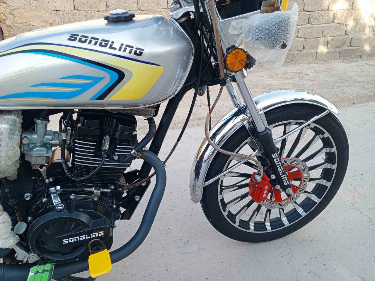 السلام عليكم دراجه26مكفوله واخت الجديده المكان ديالى الخالص السعر 875وبي مجال قليل ***********
