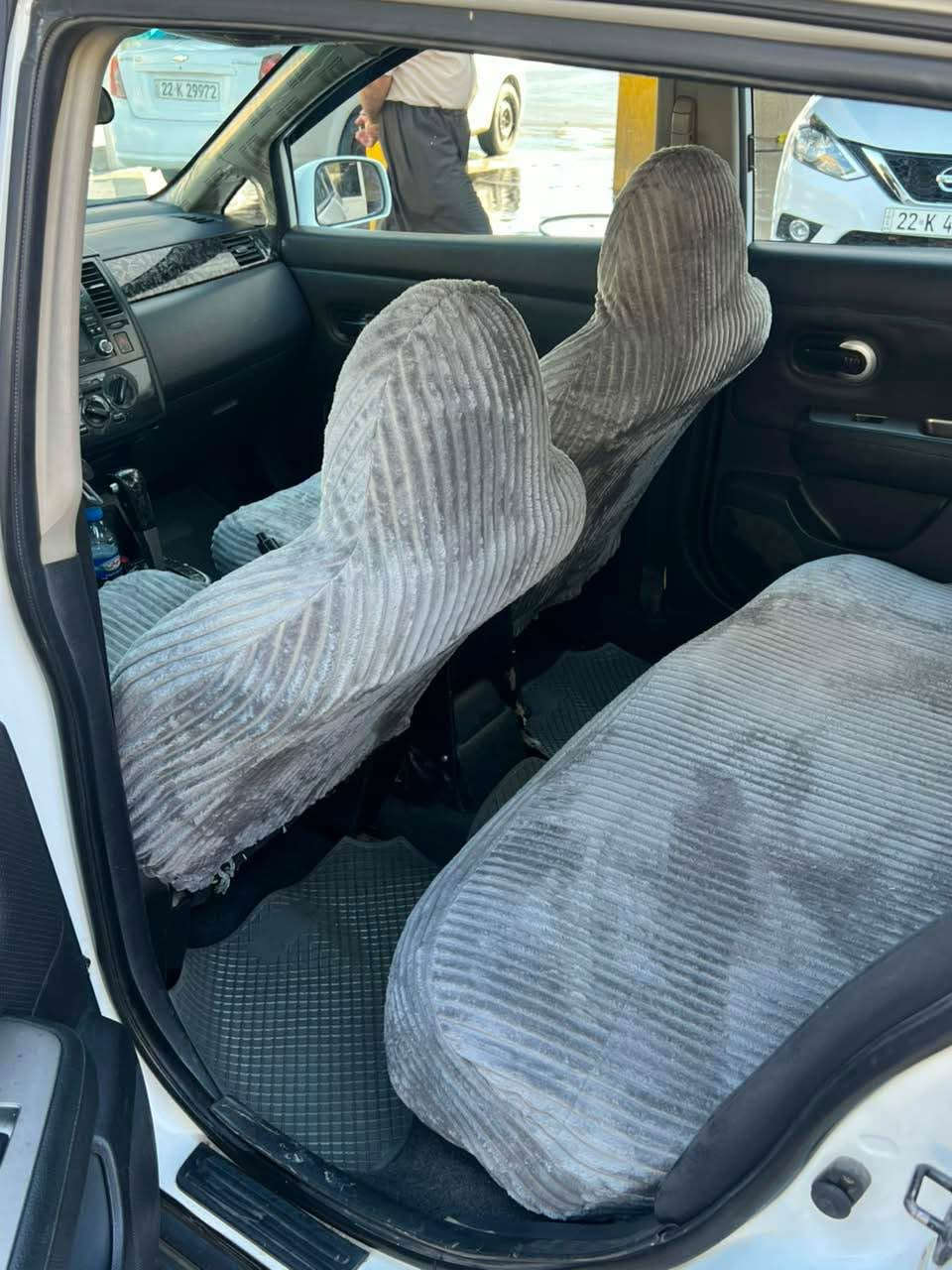 Nisan versa _2012
گیرو مەکینە بەشەرەت تەقەو رەقە بەشەرت 
بۆیاخ شەش پارچەرجەی بۆیاخە بی ناو گرتن خرامەمەی هەشت وەرقە و نیو لەسەرە سحر 80 مەجالییکی برایانە
*********** سوران, أربيل

