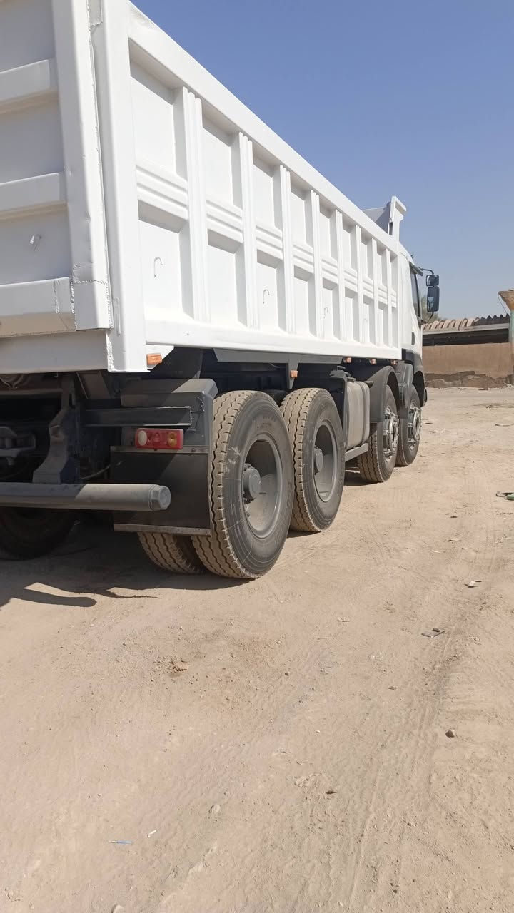 سلام عليكم اللبيع رينو مؤديل 2002
مكينه 400 بم ونزول بلادي كير 155 مجموعه جي اف 
سياره جاهزه تخم تأير رقم نكلزي قادسيه 28 بسمي 
مكفوله بوجهك للشغل مكلف بلنشر ***********

