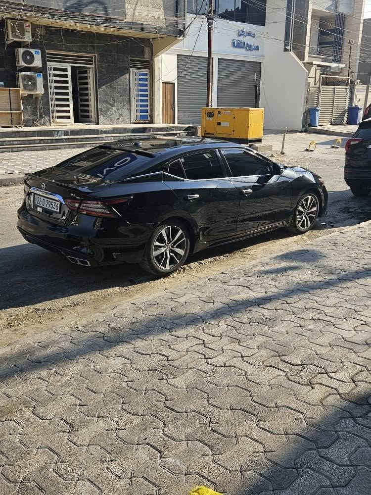 سيارة جاهزة بيها مكينه مال ٢٠٢٣ جديدة 
رقم اربيل هزة جديدة وبيعا كتاب تظليل ٨٠%
*********** 
السعر ب ١٣٣ وبيها مجال للشراي
حادث** (بنيد مصبوغ وجاملغ مفتوح فقط)** بغداد, العراق
