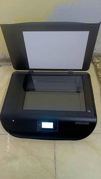 طابعة HP • واي فاي • شاشة لمس