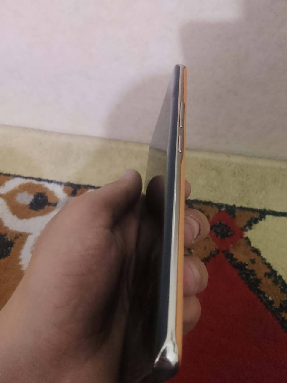 هونر اكس c9 • ٢٥٧ • شاشة مكسورة