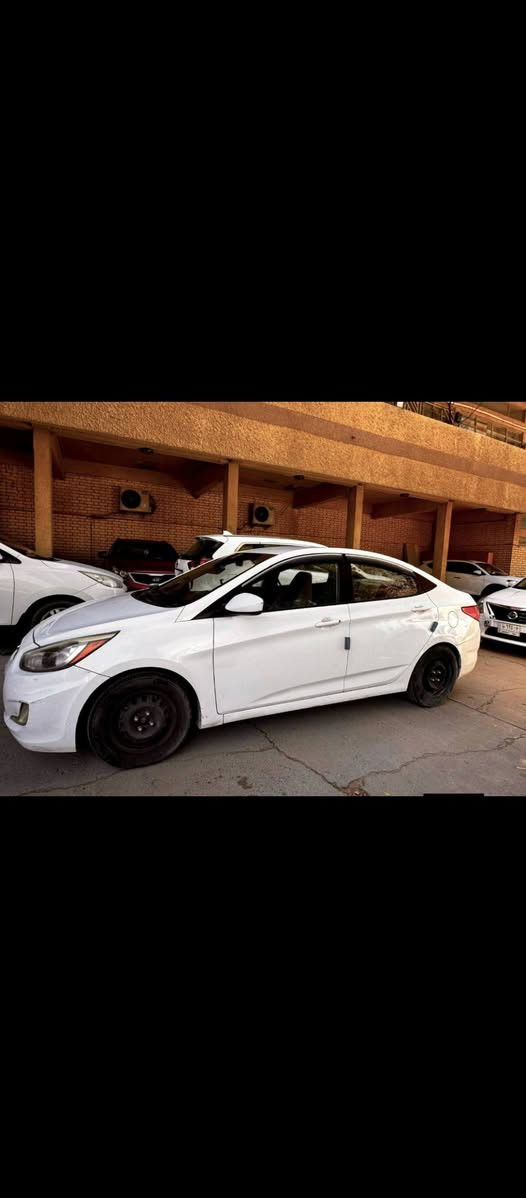 اكسنت 2016
هيونداي اكسنت موديل 2016 وارد امريكا محرك 1600 كير 6 سرعات تبريد منظومة جديدة شاشة اندرويد كامرة خلفية رقم بغداد بأسمي حادثها خلفي جنطة وجاملغ مكاني بغداد حي الجهاد ***********
