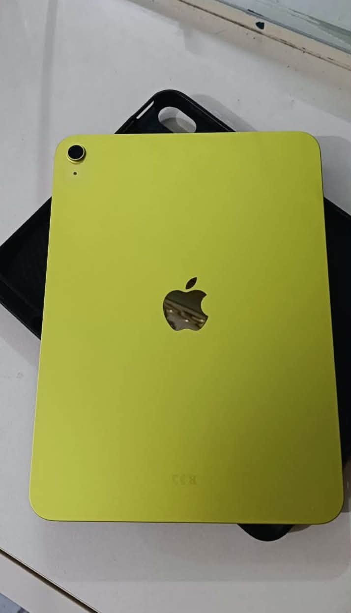 سلام عليكم
iPad 11 A16
بطاريه 90 جهاز استخدام اقل من سنه ( لغرض الدراسه)
مكفول من كل شيء ذاكره 128
سعر525 وبي مجال بسيط
مكاني …بعقوبه قرب دائره المرور
تواصل… *********** واتساب

نص مكتوب في الصور:
- 31% 6:57 م الأربعاء 16 سبتمبر حالة البطارية عادية حالة البطارية تعمل بطارية iPad هذه على النحو المتوقع. حول البطارية والضمان... الحد الأقصى للقدرة 90% هذا قياس لقدرة البطارية مقارنة بقدرتها عندما كانت جديدة. قد تتسبب القدرة المنخفضة بتقليل ساعات الاستخدام بين عملية الشحن والأخرى. عدد الدورات 319 هذا هو عدد مرات استهلاك iPad لقدرة البطارية. معرفة المزيد... الحد: 80% سيتم شحن iPad إلى حوالي 80% فقط. معرفة المزيد... تاريخ التصنيع فبراير 2025 أول استخدام مايو 2025 بحث Humam Mothana HM حساب Apple وiCloud والمزيد اقتراحات حساب Apple 3 نمط الطيران M Wi-Fi مشغل Bluetooth البطارية غير متصل VPN عام تسهيلات الاستخدام البحث الشاشة الرئيسية ومكتبة التطبيقات الكاميرا تعدد المهام والإيماءات خلفية الشاشة شاشة العرض والإضاءة قلم Apple مركز التحكم
- 29% 7:14 م الأربعاء 16 سبتمبر حول الاسم iPad إصدار iPadOS 26.6 اسم الطراز iPad (A16) رقم الطراز A3354 الرقم التسلسلي WWGFY99H2X انتهت صلاحية التغطية الأغاني 0 الفيديوهات 148 الصور 380 التطبيقات 29 السعة 128 غ.ب. متوفرة 33.65 غ.ب. عنوان Wi-Fi 3C:DD:57:5B:23:09 Bluetooth 3C:DD:57:58:FA:7A SEID إعدادات ثقة الشهادة بحث Humam Mothana حساب Apple و iCloud والمزيد HM اقتراحات حساب Apple نمط الطيران M Wi-Fi مشغل Bluetooth البطارية VPN عام تسهيلات الاستخدام البحث الشاشة الرئيسية ومكتبة التطبيقات الكاميرا تعدد المهام والإيماءات خلفية الشاشة شاشة العرض والإضاءة قلم Apple مركز التحكم