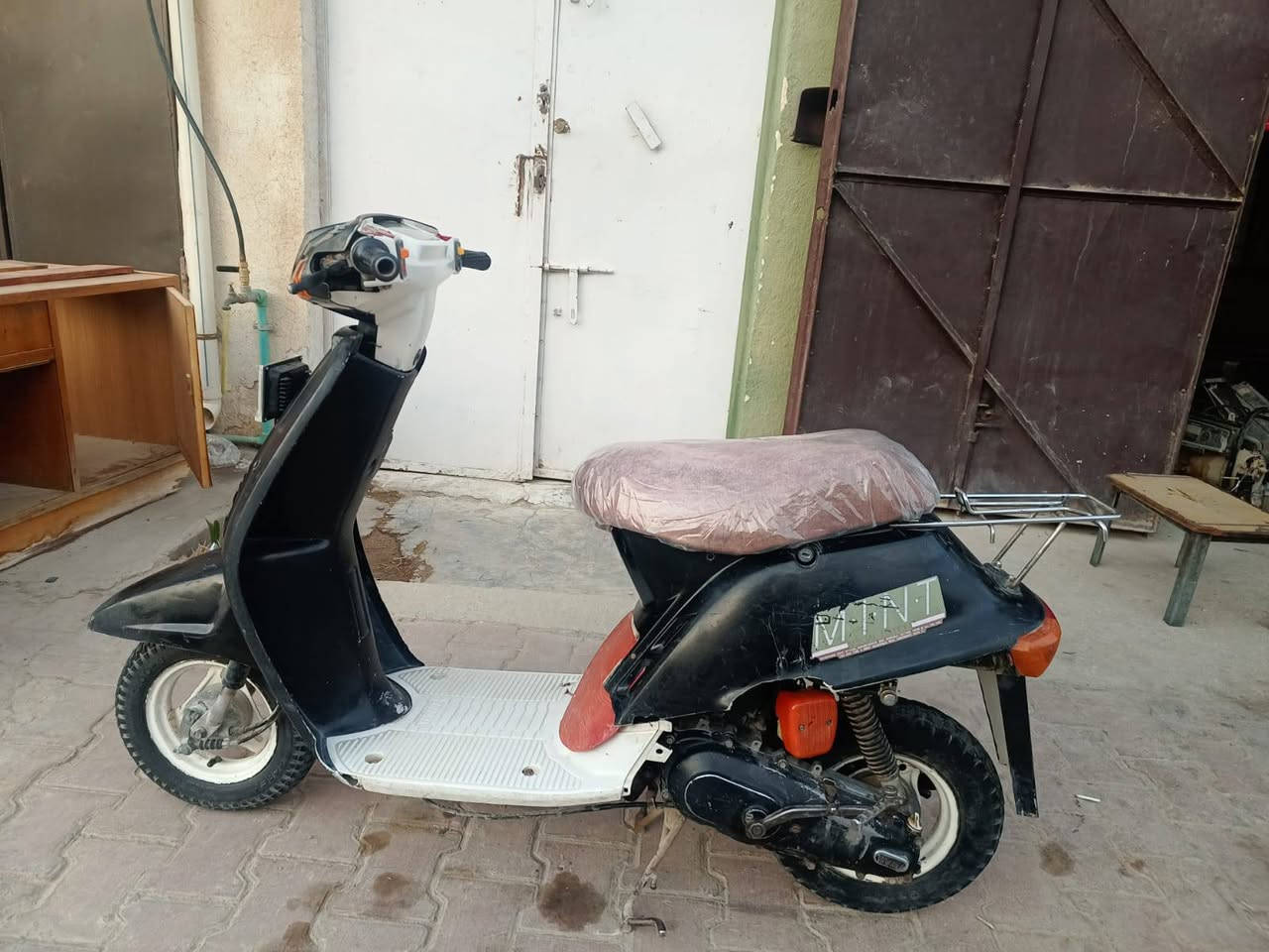 ماطور رص للبيع شغال 
السعر 125وبي مجال 

المكان حديثه
‏‪***********‬‏
