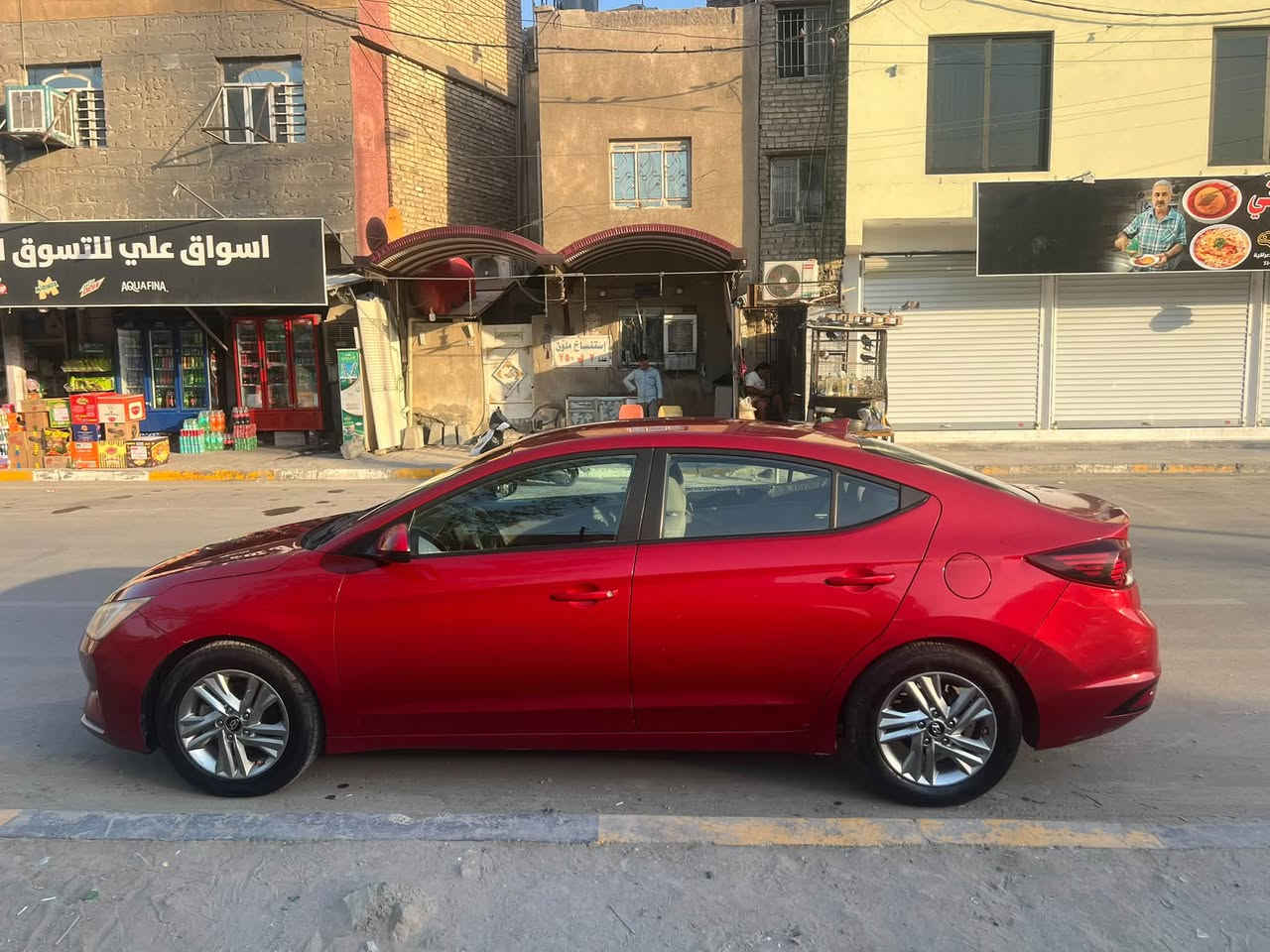 السلام عليكم
🚗للبيع النترا أمريكي موديل 2019

🔹 الممشى: 115 ألف ميل
🔹 الحادث: حادثها مثل ما موضح بالصور
🔹 الليبل: السيارة كلها ليبل واحد، ما بيها أي تبديل
🔹 المكينة: 2000 دوش
🔹 الكير: AT
🔹 المواصفات: نص فول

☑ شاشة
☑ كامرة دوارة
☑ تحكمات ستيرن
☑ رادار جانبي وأمامي
☑ Drive Mode
☑ مانع انزلاق
☑ ويل كب

🔧 السيارة كلشي ما ناقصها:

• بطارية جديدة
• تايرات جديدة
• صدر نص عمر
• منظومة بانزين جديدة
• منظومة تبريد جديدة
• مي زيتي أصلي
• الجونات نظيفة
• دسكات جديدة

📍 رقم بغداد
📍 الموقع: بغداد / الحرية

💰 السعر: 123 ورقة وقابل للتفاوض

📞 ***********

