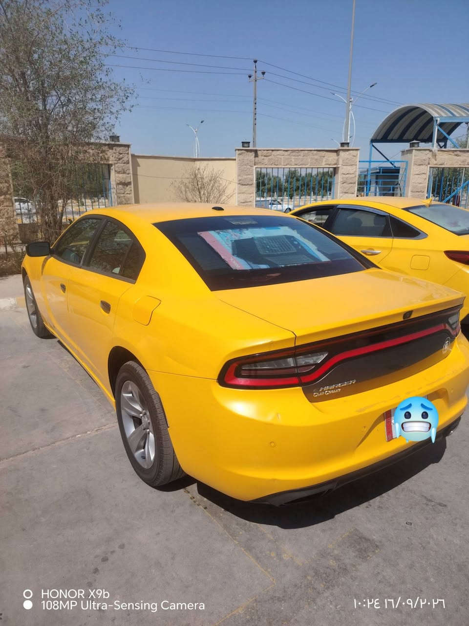 جارجر البيع 16 معلايه 20 سياره جاهزه البيع مراوس 
سعر 160 ///***********  سياره بيه 3 قطع بدون دواخل ويرباك

نص مكتوب في الصور:
- HONOR X9b
- 108MP Ultra-Sensing Camera
- ١٠:٢٤ ١٦/٠٩/٢٠٢٦
- O HONOR X9b 108MP Ultra-Sensing Camera ١٠:٢٤ ١٤٠٦/٠٩/٢٠٢٦
- HONOR X9b 108MP Ultra-Sensing Camera 10:24 16/09/2026
- HONOR X9b 108MP Ultra-Sensing Camera 10:24 2024/09/16
- HONOR X9b 108MP Ultra-Sensing Camera 10:24 2026/09/16
