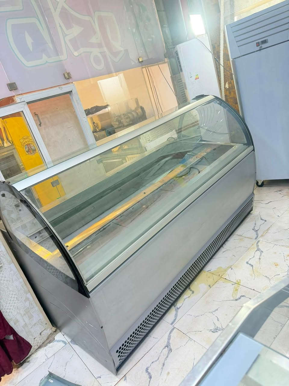 عارضه ايزاايطاليا
220سم 

16بلانك 

مستخدمه بلاديه 

سنكل فيز 

دبل كمبريسر 

 السعر والتفاصيل الاتصال على الرقم ***********

الوتساب ***********

العنوان البصره
