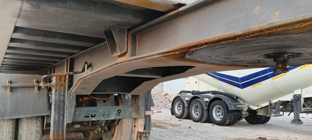 بودي نساف قلاب موديل 2021 شركة الروعة بودي اخو الجديد جك جبير ذرعه 22متربدون تعلوه مكانه كركوك ***********
