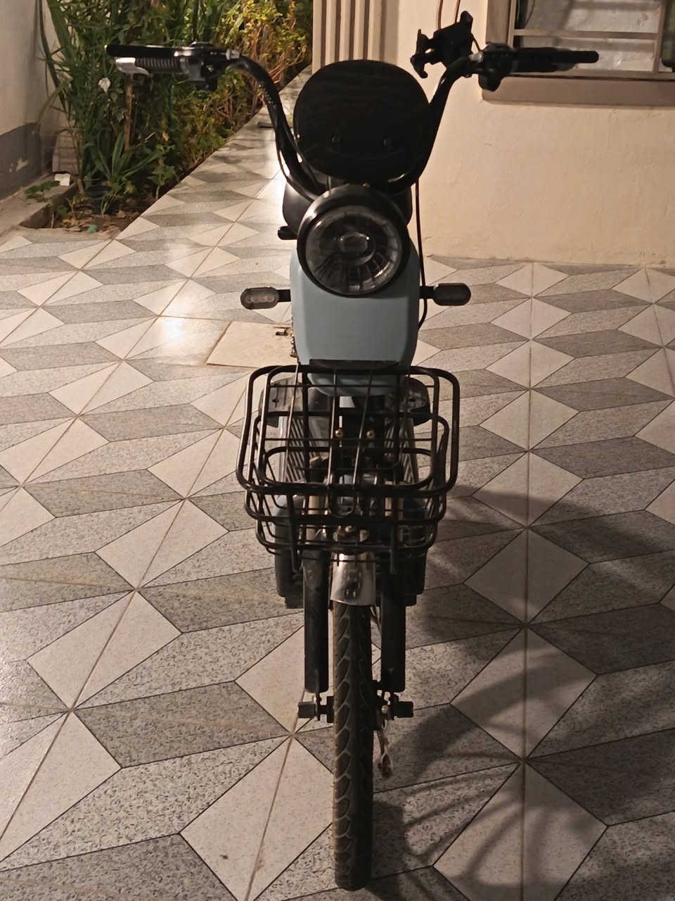 دراجه شحن حجم 20 الحجم الكبير اكبر حجم  الدراجه محتاجه بطاريات عدا البطاريات ما بيها اي شي تجي وتفحص كدامك ملحقاتها كامله مرايات كامل غراضها ما بيها اي نقص مكاني نجف حي شارع المجمعات
ما انطي سعر بيها انت قيم واخذ
رقمي للتواصل واتساب ***********
دراجه شحن حجم 20 الحجم الكبير اكبر حجم  الدراجه محتاجه بطاريات عدا البطاريات ما بيها اي شي تجي وتفحص كدامك ملحقاتها كامله مرايات كامل غراضها ما بيها اي نقص مكاني نجف حي شارع المجمعات
