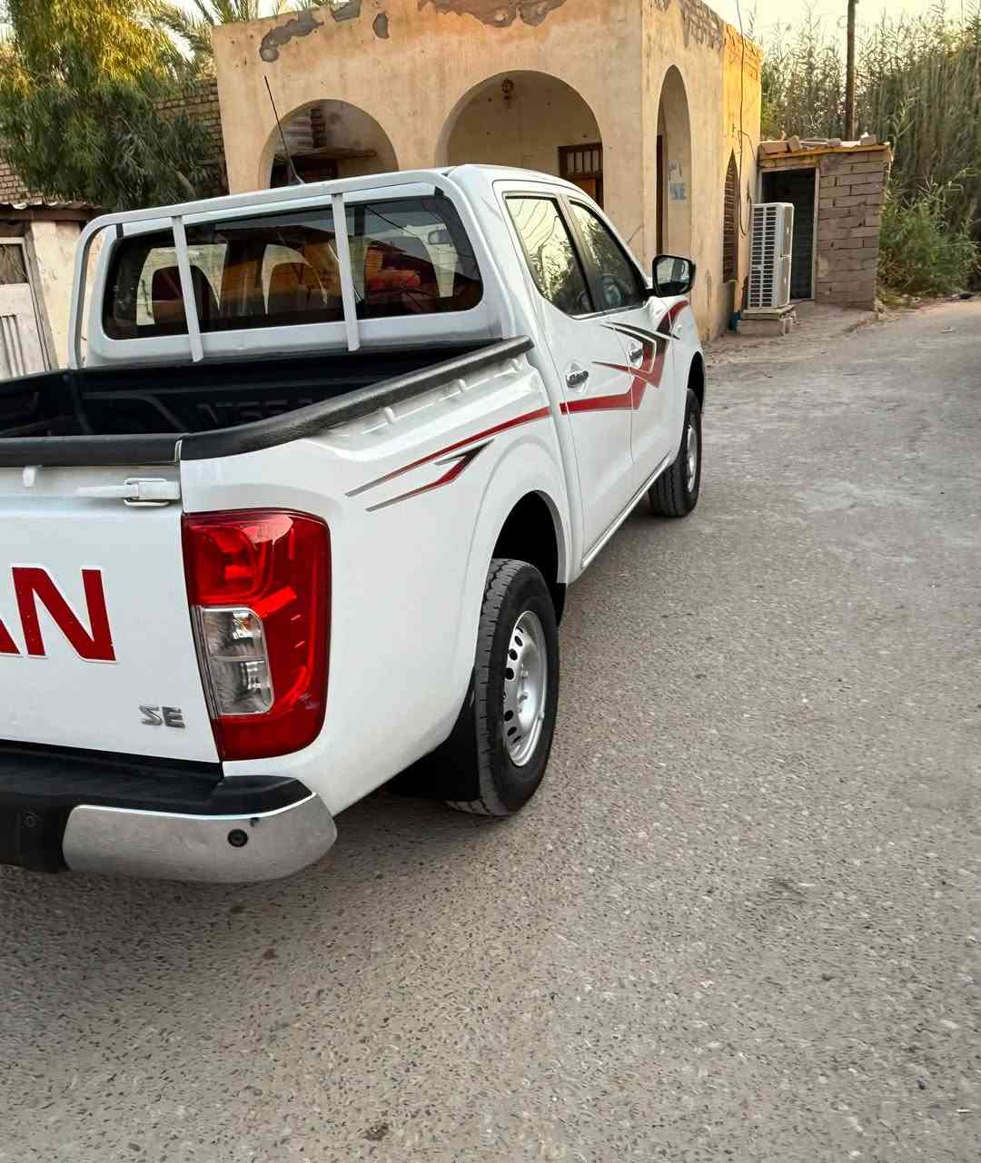 سلام عليكم للبيع نيفاره مديل 17 رقم اربيل تريد وكاله او تحويل مكفوله كفاله عامه ماعده البنيد مكينه مامفتوحه لاتبخير ولاتنقيص حداده جديده طخم تاير جديد تبريد ثلج السياره جديده وجاهزه من كلشي مناقصه شي السعر 123 مكان السياره بصره قضاء المدينه للاستفسار ***********

