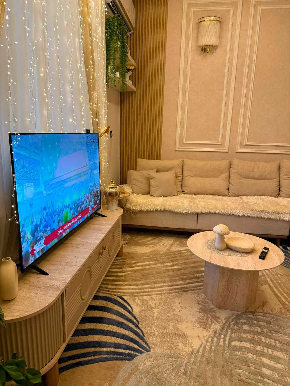 دار للبيع بناء درجة أولى 50م طابقين في كربلاء حي الزهراء مقابل عامود 17 قرب النافوره صب رفت بناء طابوق واجهة مرمر وارضيات مرمر لتواصل ***********
***********واتساب
