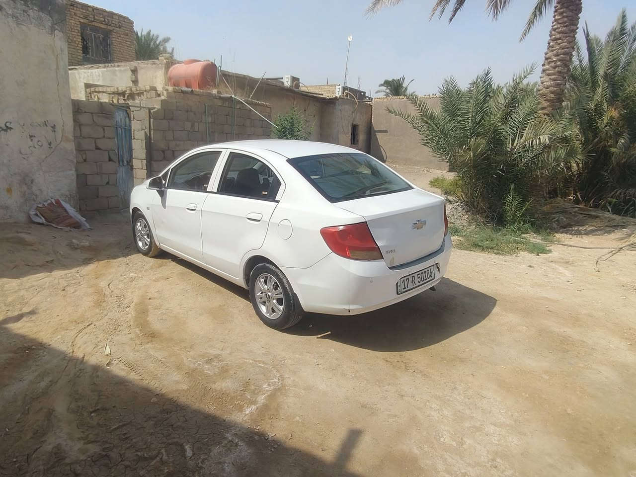سلام عليكم شوفرليت سايل موديل 2012 احنه نسميها افيو
سيارة جاهزة مال جناي كير مكينة حدادية كهربائيات تبريد دواخل سنتر لوك كير عادي
رقم مثنى انكليزي مالكها بالسماوة شرط التحويل 
السعر 50 وبيها مجال قليل ترهم مراوس 
مكان السيارة السماوة الهلال 
***********
