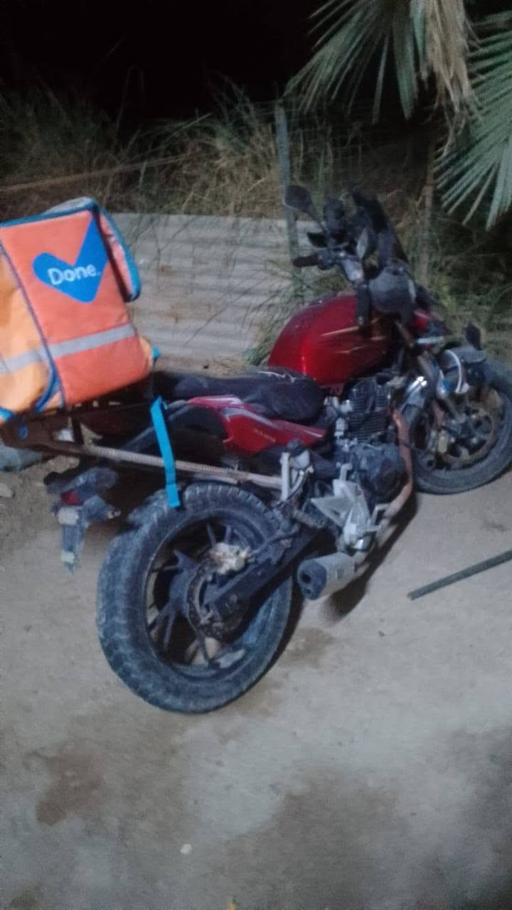 Cr ست نمر مكينه 200بدون اوراق كوم حديد ابيعها كامله بس مكينه بيها ولفات سعر350 مكاني البياع سويب 
***********
