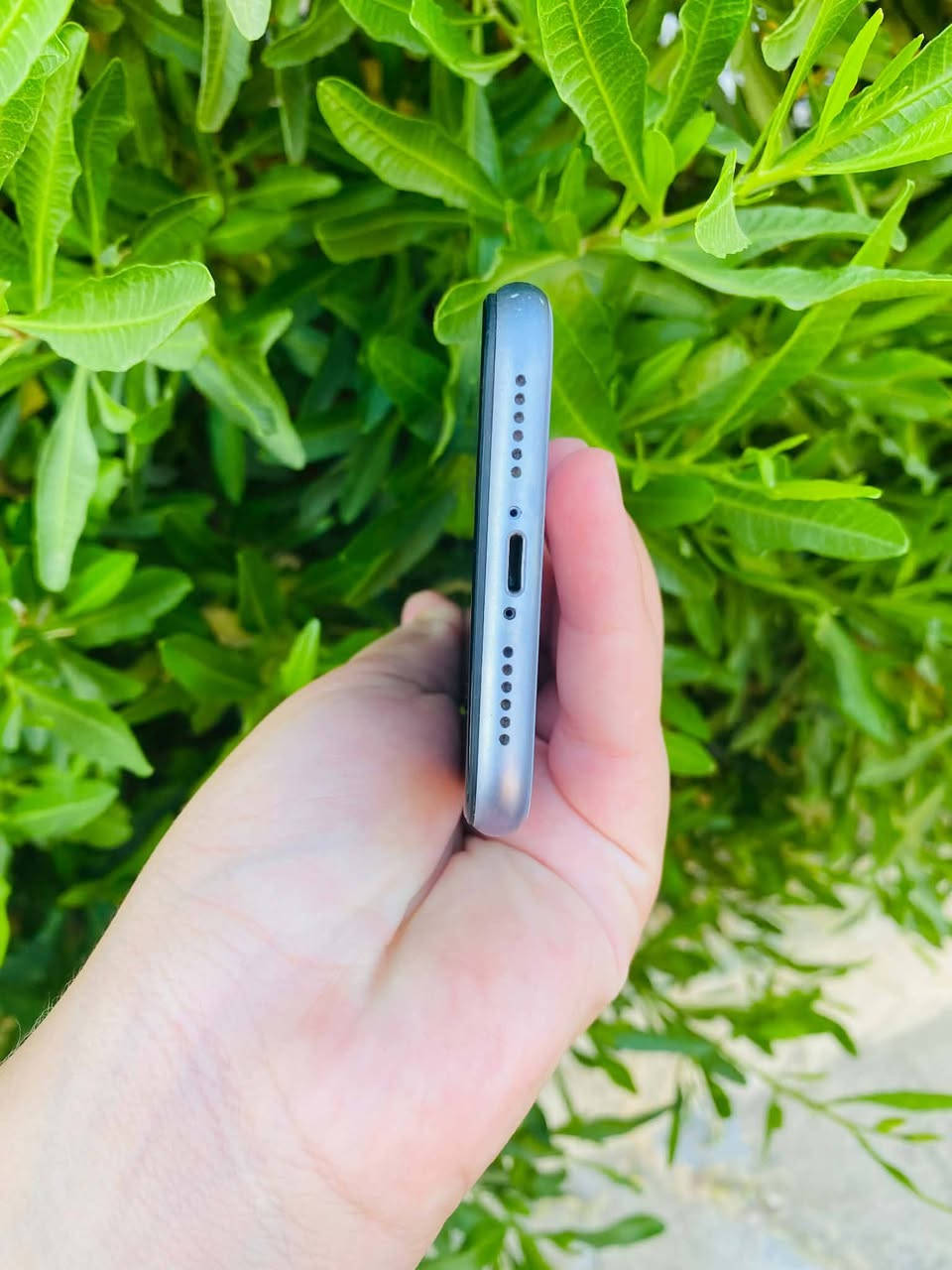 📱 آيفون 11 عادي (iPhone 11) للبيع 📱
​🟣 اللون: بنفسجي مميز 💜
🏠 النظافة: نظيف حيل (استخدام بيت) ✨
💾 الذاكرة: 64 جيجابايت ⚙️
📱 الشريحة: تك سيم (SIM واحدة) 📶
🖥️ الشاشة: مبدلة 3 خيارات (نوعية ممتازة) 💯
🔋 البطارية: مبدلة جديدة 100% بشرط القطارة ⚡
🔐 الفيس آيدي (Face ID): شغال ممتاز ✅
🔊 المواصفات العامة: كاميرات، صوت، هزاز كله شغال بشرط الفحص 📸🎶
🏷️ النموذج: Model M
​💰 السعر: 190 ألف دينار (وبيه مجال قليل للطيبين) 🤝
📍 الموقع: الموصل - الجانب الأيسر 📍
​📌 ملاحظة: أخي العزيز، إذا ما يعجبك المنشور اعبره وربي يرزق الجميع ❤

نص مكتوب في الصور:
- ٥:٥٣ القطع والخدمة تجمع Apple سجل تاريخ القطع والخدمة, وهذا السجل يعرض معلومات عن هذا الـ iPhone وحالته وتفاصيل إصلاحه, معرفة المزيد... سجل تاريخ الخدمة الشاشة غير معروف البطارية غير معروف