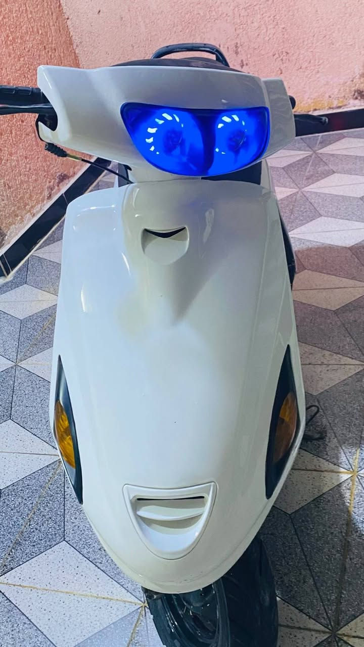 سلام عليكم..
دراجه فراشه للبيع نضيفه وكلشي بيهه وكامله مكمله تشغل  هندر من اول هندر  سعرهه 350 وبيهاا مجال بسيط.. مكاني حله.. 

/ فقط سلف رايدلهه،،، 

،،، ***********
