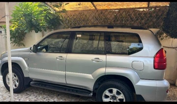 سياره تويوتا برادوا اربعه اسلندر نظيفه جدا ماشيه 260الف دفع رباعي موديل 2006مكفوله مابيه اي ضرر او صبغ رقم اربيل الجديد باسمي تحويل مضمون 💯 بالميه 
السعر 135رقم الهاتف ***********
