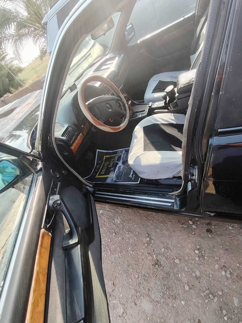 السلام عليكم السعر ٢٥ بيع مستعجلبي ام  730 اصل مكينه  بلاديه مفتوح تبريد ثلج منظومه جديده❄ تخم تاير جديد حداديه قبل اسبوع مسويهه مكفوله من الضربه مكينه گير مكفولات مداور ثاني يوم باسمي رقم انبار دبل چكمچه سنتر لوك بلادي كنترول سياره جاهزه على اخر حبايه مكانهه ناصريه رفاعي ***********
