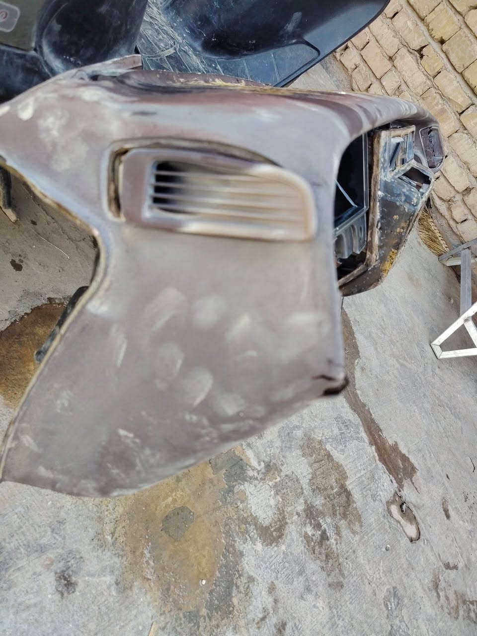 دشبول أيسر بلاد سيدان عوزه بس صبق خراطيم تبريد كامله بس جكمجه مابيه مكان واسط

نص مكتوب في الصور:
- SPACY100