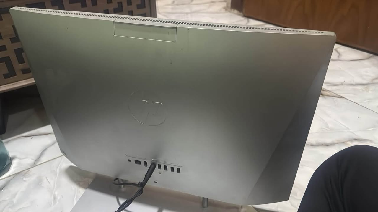 أول إن ون HP • i5-1035G1 • 256GB SSD
