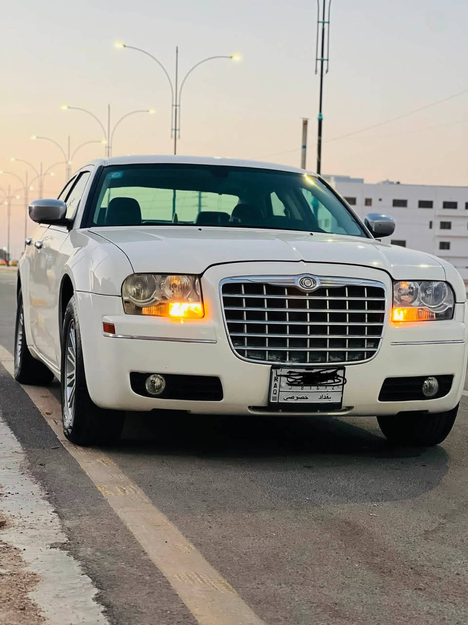 السلام عليكم  اوباما ٢٠١٠ رقم بغداد صبغ عام مكينة تعبانة مكان واسط الكوت سعر90$ وبيها مجال الشراي يتصل *********** سونار موجود ملاحظه مارد خاص
