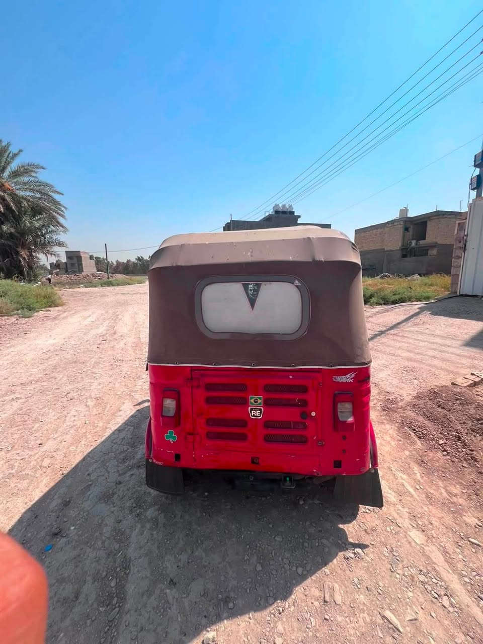 سلام عليكم تكتك للبيع 18 أوراق تكتك كامله ما عوزه نقص رايده ب4وبيه مجال اني مكلف بنشر هاذه رقم راعيه ‭***********
