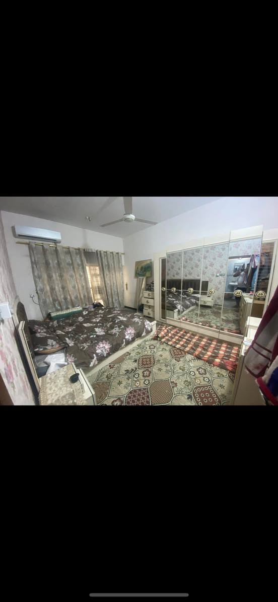لبيع🏡
150متر
جكوك الاساتذة 
طابق واحد
غرف عدد2+وهول +استقبال +ومطبخ +وكراج
الوجهه 7.5
نزال 20
عرض شارع 10امتار 

السعر 210
***********التواصل
قريب حرم الامام الكاظم
