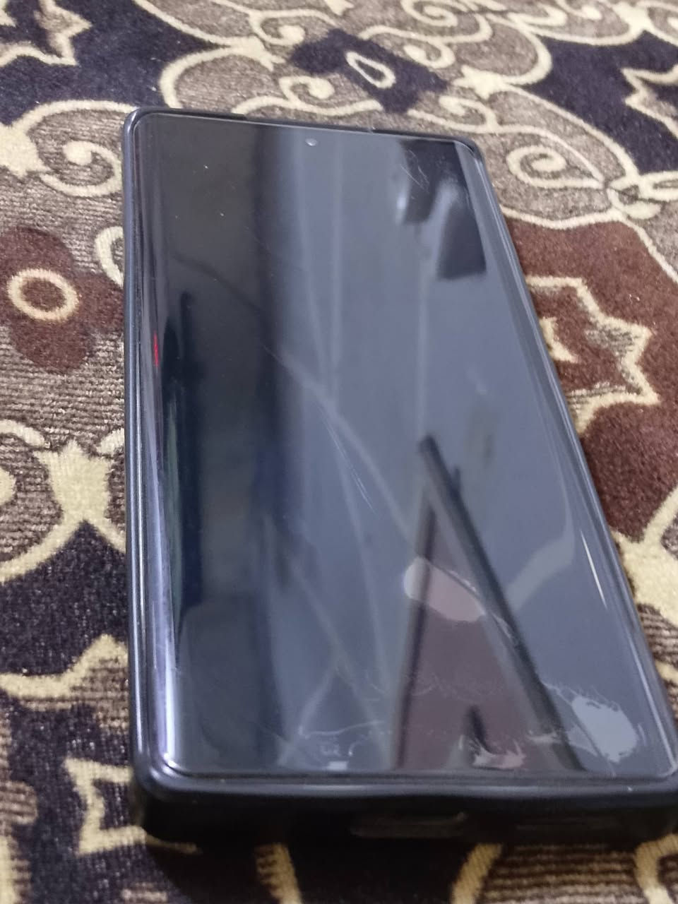 نوت ٤٠ برو • ٢٥٦ • بطارية ٥٠٠٠