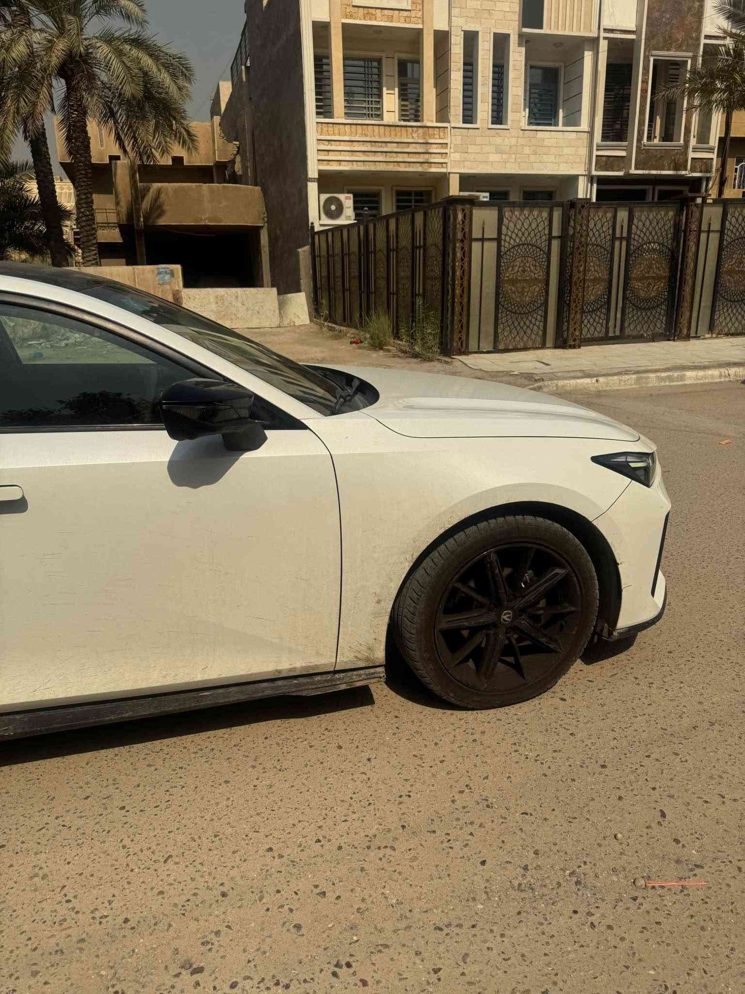 🚘 للبيع شانجان يوني-V موديل 2024

✨ سيارة نظيفة جداً واستخدام شخصي
📍 وكالة شركة شانجان البغدادي
🛡️ داخل الضمان – ضمان 10 سنوات
📏 ماشية 51 ألف كم

🔹 محرك 1500 تيربو
🔹 فول مواصفات
🔹 فتحة بانوراما
🔹 أنظمة قيادة ومساعدة متطورة
🔹 شاشة LED مع أنظمة القيادة
🔹 4 أوضاع قيادة: Sport / Normal / Eco / Smart
🔹 السيارة مستخدمة استخدام شخصي للدوام والتنقل
🔹 لا توجد حوادث أو صبغ حسب الفحص

💰 السعر: 24 مليون دينار
💬 مجال تفاوض بسيط للجادين فقط

📞 للاستفسار والتواصل: *********** بغداد, العراق
