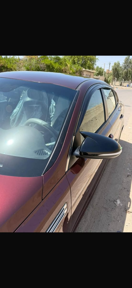السلام عليكم اوبتما موديل ١٩ FE  وارد امريكي حادثهه جاملغ. وطرف بنيد وطرف باب السعر (١١٠) مكاني بغداد  حي العدل ***********
