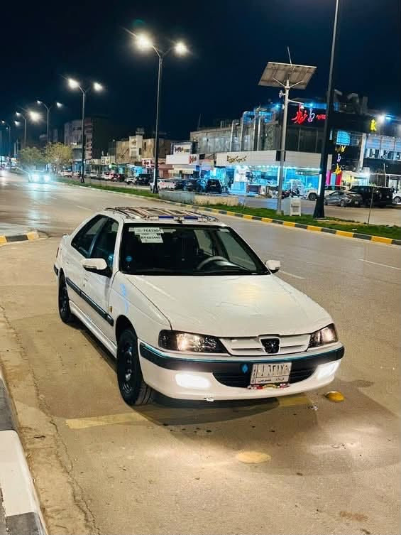 سلام عليكم بيجو بارص موديل2021 بيها طخه بصيطه بل جاملغ الخلفي بقالها شهرين وتنفك مطلوبه للمصرف تاخذ من عندي صافي مداور وسنويه جديده كير وحداديه وتبريد وتخم تاير جديد وكاله للاستفسار الاتصال ***********🤍🧿
