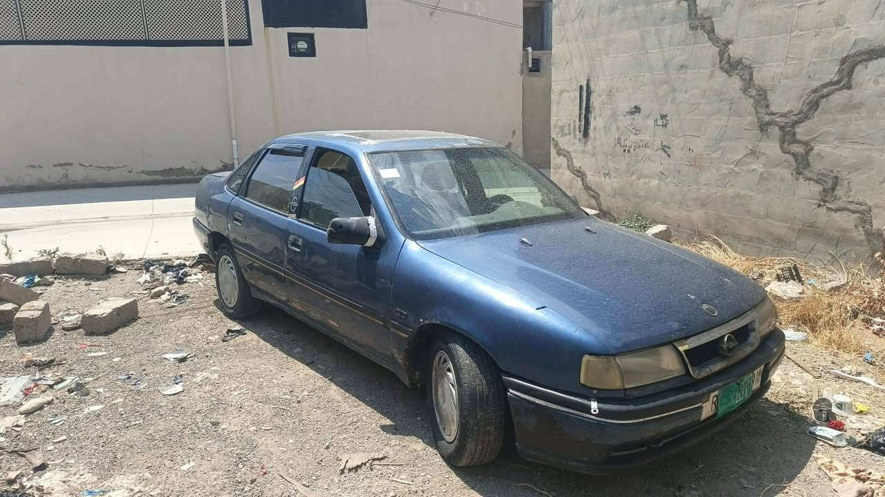 السلام عليكم فكترا 20 محور كابريته كير محرك شرط حداديه كامله يردلها دوشمه تحويل شرط هزه كامله مرسمه بيها واجه طخمها جديد مكصوص سكف اثر شضايا مكاني موصل الايمن السعر 22 ورقه الاستفسار ع رقم ***********
