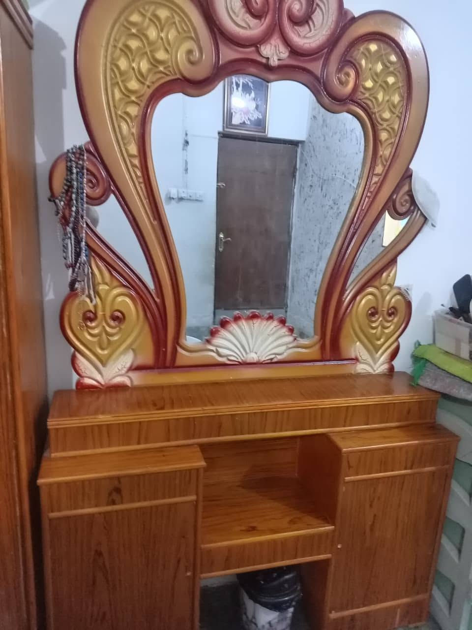 السلام عليكم غرفة نوم للبيع شرط جديدة ونظيفة حييل
عنواني حويجة
اتصل وتدلل***********
