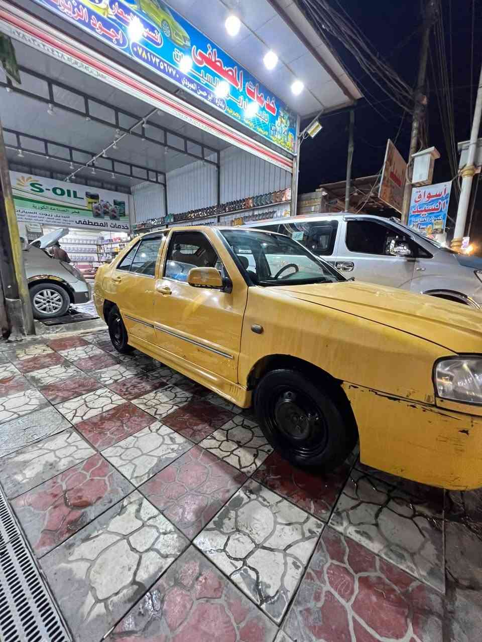 كوين • موديل ٢٠١١ • رقم نجف مميز
