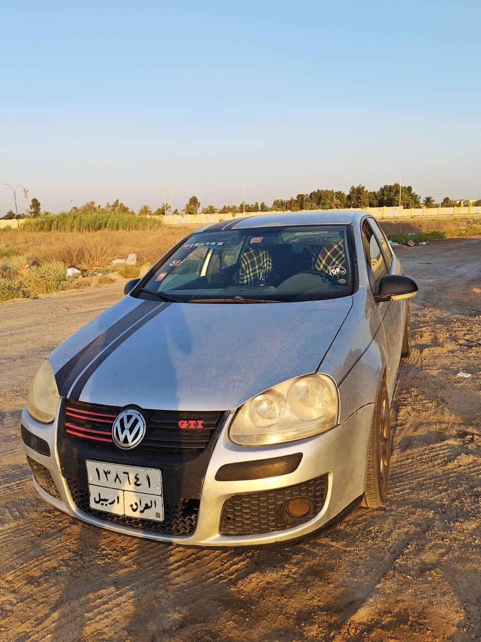 كولف ٢٠٠٩ mk6 مكينه ١٦٠٠ كير توماتيك ٦ سرعات
مكينه بيه تبخير وسنويه منتهيه صار سنه وعليها غرامه ٥١٠ الف سعره ٥٠ورقه تنزل من السعر مكان السياره بالرمادي للتواصل 
***********

