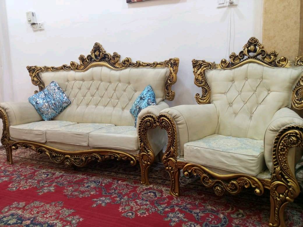 تخم قنفات ملكي ١٠ مقاعد كامل مابي اي خدش او كسر اريدة 390 الف وبي مجال بسيط عنوان بغداد الغزالية للإستفسار على هذا الرقم

***********