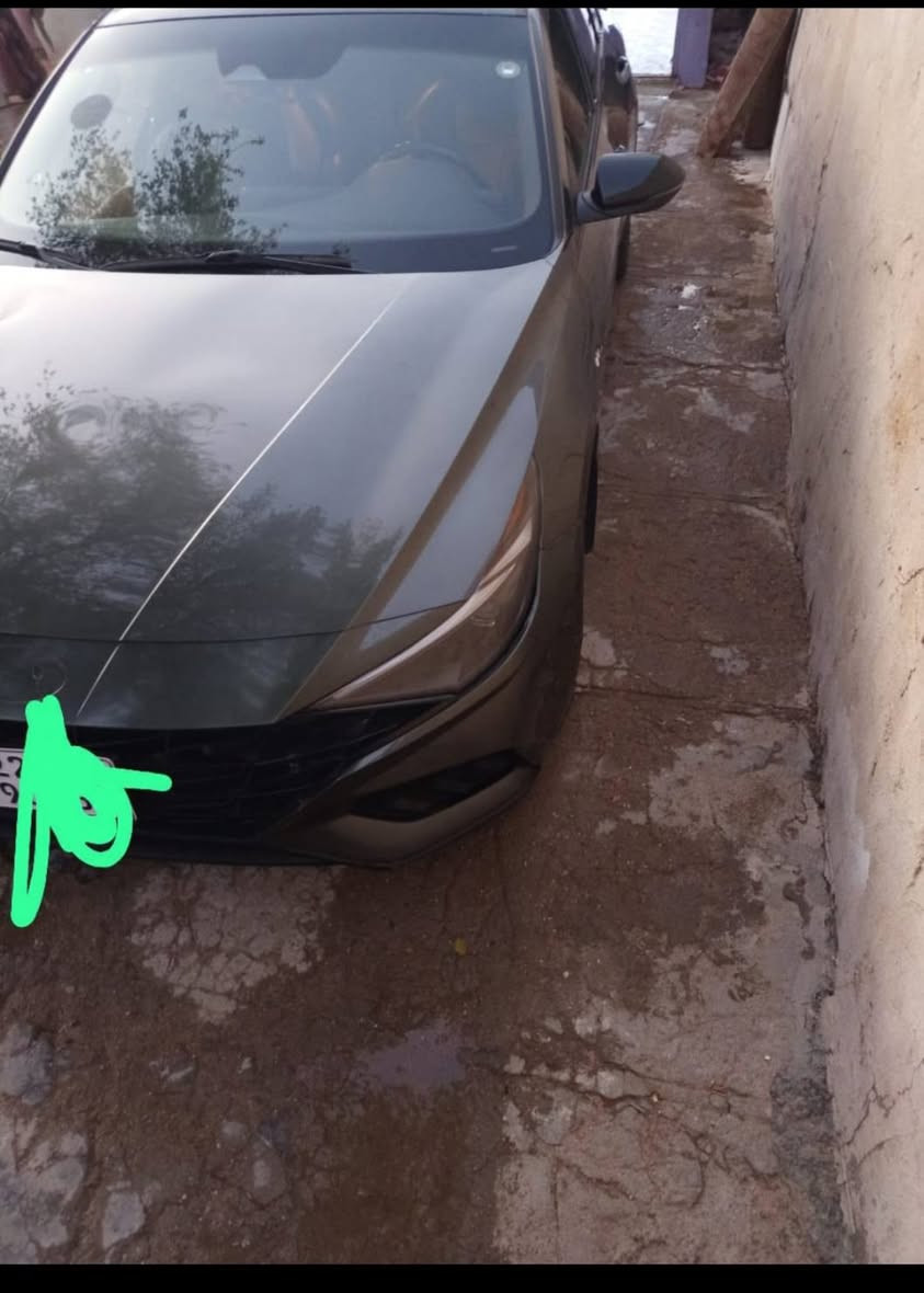 النترا 2023 وارد امريكي المكينه 1600 النوع n line سبورت رياضي فول مواصفات الضربه مدگر وبنيد بالجهة اليمنه السعر 130ورقه فقط الرقم للتواصل ***********

نص مكتوب في الصور:
- ١٠:٤٤ م